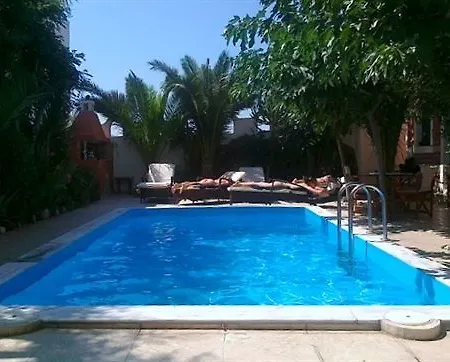 Danae Hotell Fira (Santorini)