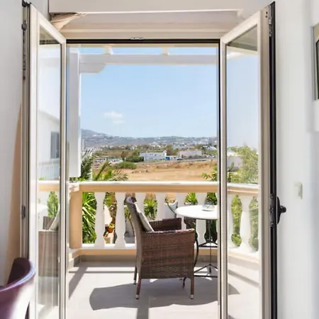 Hotel Danae 3*