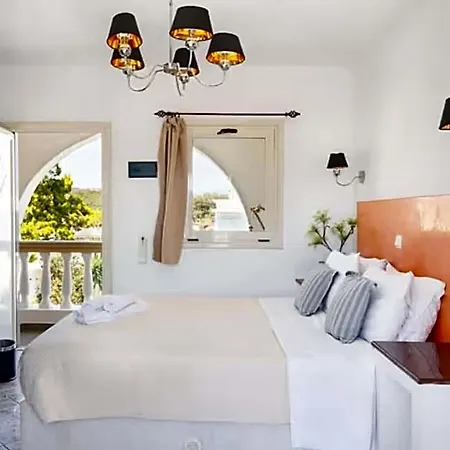 Hotel Danae Fira (Santorini)