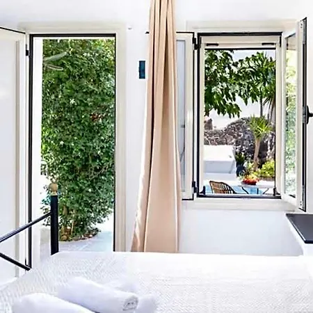 Hotel Danae Fira (Santorini)