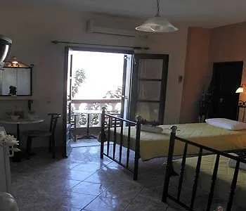 Hotel Danae 3*