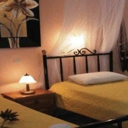 Hotel Danae 3*