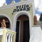 达娜厄别墅 酒店